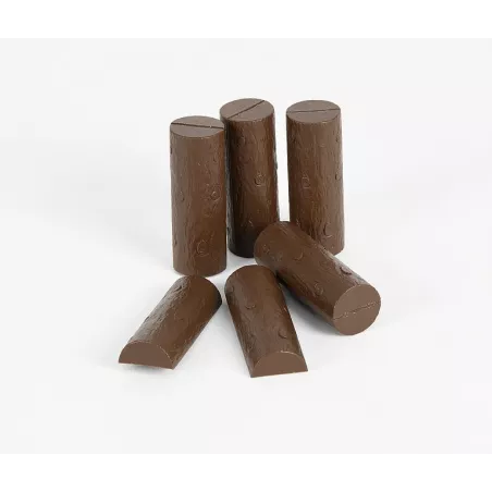 Set de troncos de juguete Bruder para partidoras de troncos y vehículos forestales.