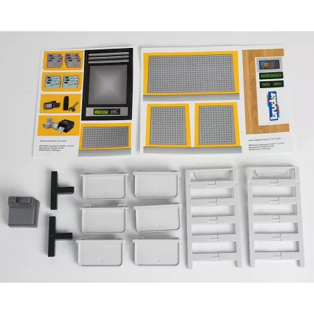 Tienda DHL de piezas pequeñas de juguete marca Bruder a escala para maquetas de logística.