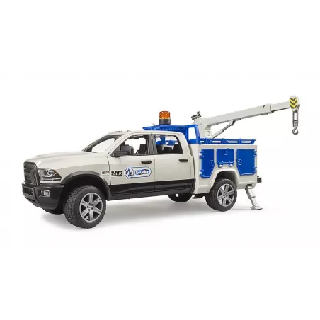 Camioneta de juguete RAM 2500 a escala 1:16 con grúa extensible y chasis todoterreno.