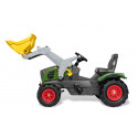 Tractor Fendt 211 Vario con pala a pedales