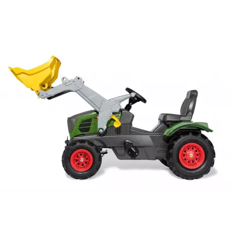 Tractor Fendt 211 Vario con pala a pedales