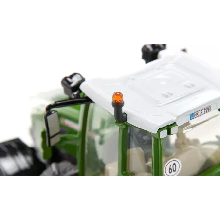 Tractor de juguete Fendt 728 Vario a escala 1:32 en miniatura de metal y plástico.